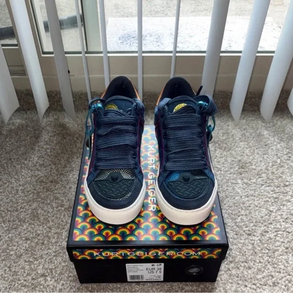 Kurt Geiger Southbank Tag Sneakers - Picture 1 of 5